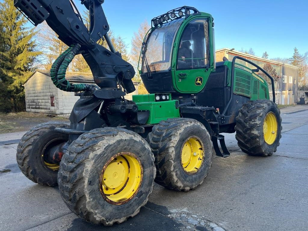 John Deere 1270 E IT 4 - Harvestor: obrázek 2 John Deere 1270 E IT 4 - Harvestor: obrázek 2