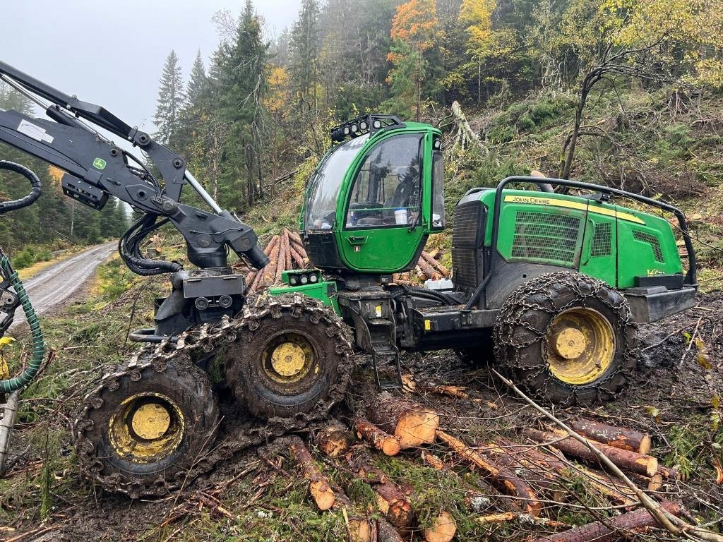 John Deere 1270 E - Harvestor: obrázek 4 John Deere 1270 E - Harvestor: obrázek 4