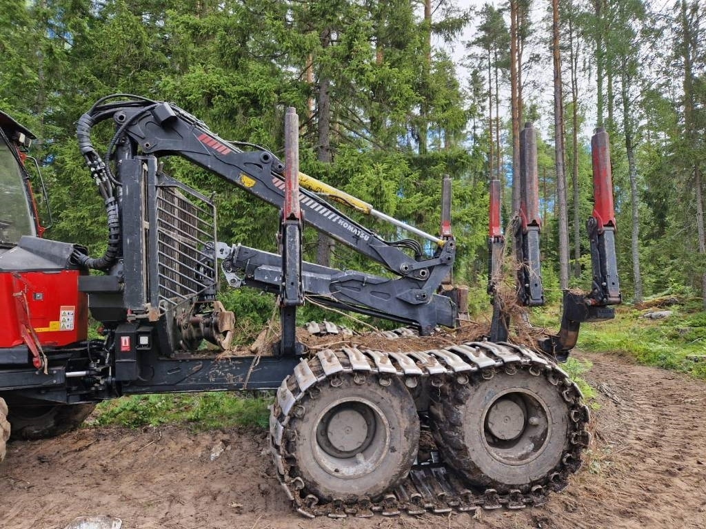 Komatsu 865 - Vyvážecí souprava: obrázek 3 Komatsu 865 - Vyvážecí souprava: obrázek 3