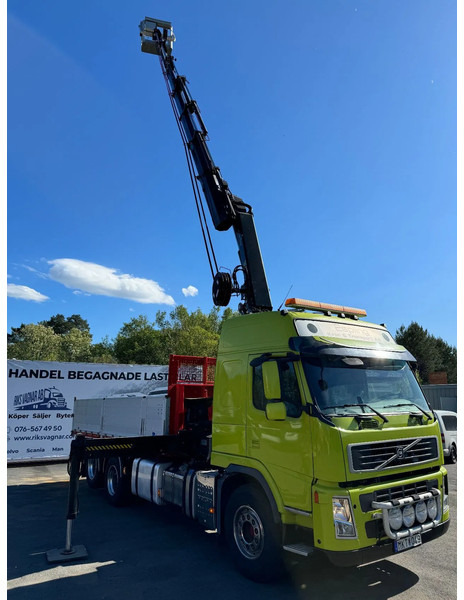 Volvo 6x2, Skylift-truck with Tipper & Bucket, 2009 - Nákladní auto, Auto s hydraulickou rukou: obrázek 3 Volvo 6x2, Skylift-truck with Tipper & Bucket, 2009 - Nákladní auto, Auto s hydraulickou rukou: obrázek 3