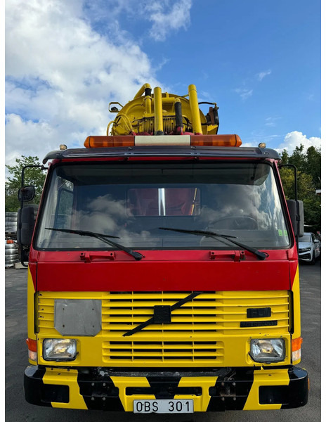 Volvo FL 10.320 4x2, Tipper 12m3 Sludge & Flushing Truck, with remote control, YM: 1990 - Čistič odpadových jam: obrázek 2 Volvo FL 10.320 4x2, Tipper 12m3 Sludge & Flushing Truck, with remote control, YM: 1990 - Čistič odpadových jam: obrázek 2