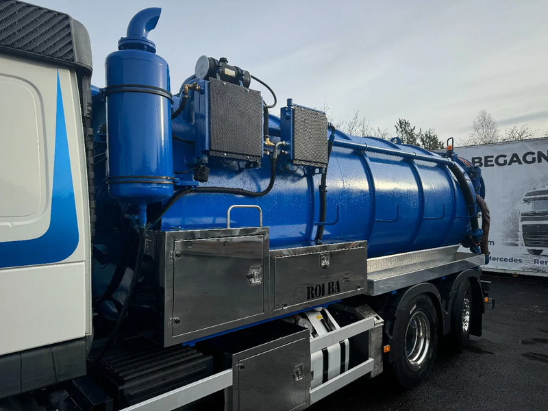 Volvo FM 420 6x2*4, 15m3 Vacuum-truck, 2010 - Čistič odpadových jam: obrázek 4 Volvo FM 420 6x2*4, 15m3 Vacuum-truck, 2010 - Čistič odpadových jam: obrázek 4