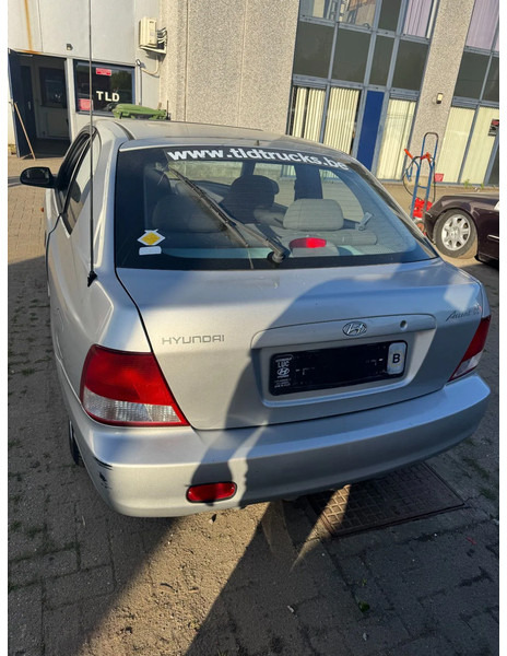 Hyundai Accent **PETROL-ESSENCE-BELGIUM CAR** - Sedan: obrázek 5 Hyundai Accent **PETROL-ESSENCE-BELGIUM CAR** - Sedan: obrázek 5