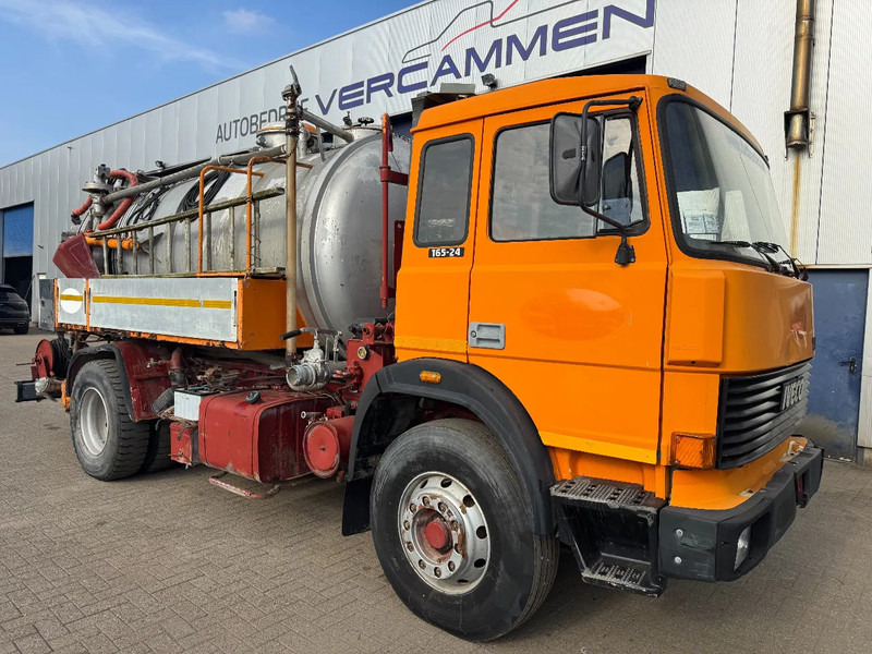Iveco Turbotech **VACUMTRUCK-HYDROCUREUR** - Čistič odpadových jam: obrázek 1 Iveco Turbotech **VACUMTRUCK-HYDROCUREUR** - Čistič odpadových jam: obrázek 1