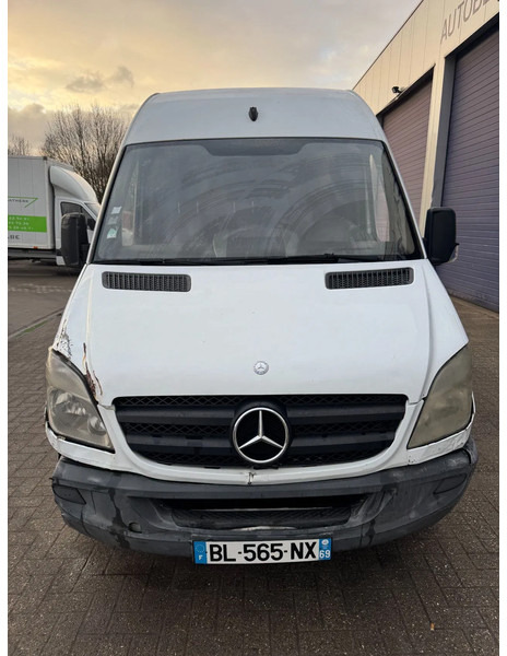 Mercedes-Benz Sprinter 310 - Malá dodávka: obrázek 2 Mercedes-Benz Sprinter 310 - Malá dodávka: obrázek 2