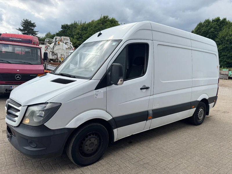 Mercedes-Benz Sprinter 311 **COOLING FOR MEDICATION TRANSPORT-EURO6B-AIRCO** - Chladící dodávka: obrázek 1 Mercedes-Benz Sprinter 311 **COOLING FOR MEDICATION TRANSPORT-EURO6B-AIRCO** - Chladící dodávka: obrázek 1