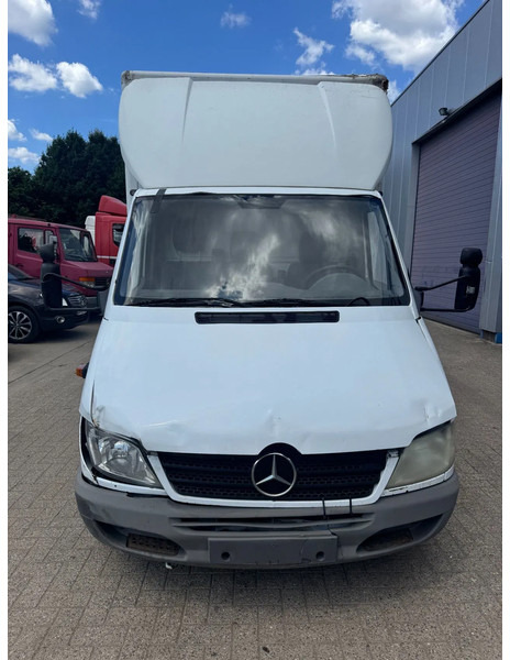 Mercedes-Benz Sprinter 313 **BOX+LIFT** - Dodávka skřín: obrázek 2 Mercedes-Benz Sprinter 313 **BOX+LIFT** - Dodávka skřín: obrázek 2