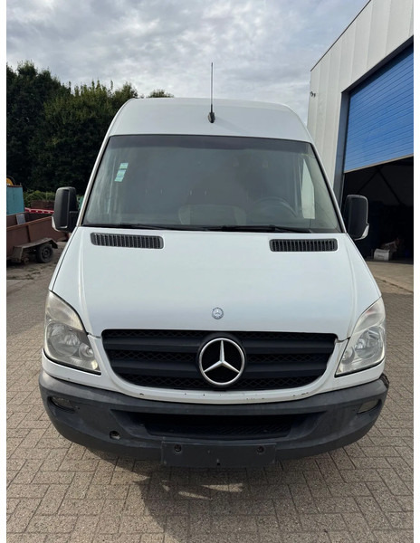 Mercedes-Benz Sprinter 316 **MAXI-EURO 5** - Furgon: obrázek 2 Mercedes-Benz Sprinter 316 **MAXI-EURO 5** - Furgon: obrázek 2