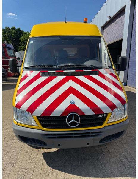 Mercedes-Benz Sprinter **414 PETROL-ESSENCE-115000Km** - Furgon: obrázek 2 Mercedes-Benz Sprinter **414 PETROL-ESSENCE-115000Km** - Furgon: obrázek 2
