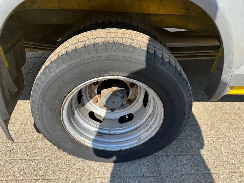 Mercedes-Benz Sprinter **414 PETROL-ESSENCE-115000Km** - Furgon: obrázek 4 Mercedes-Benz Sprinter **414 PETROL-ESSENCE-115000Km** - Furgon: obrázek 4