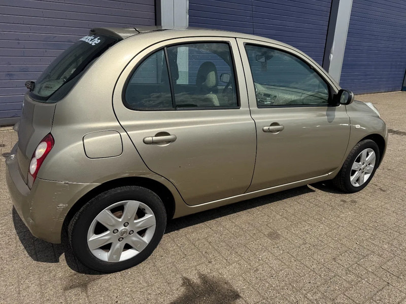 Nissan Micra **PETROL-ESSENCE-AIRCO** - Sedan: obrázek 4 Nissan Micra **PETROL-ESSENCE-AIRCO** - Sedan: obrázek 4