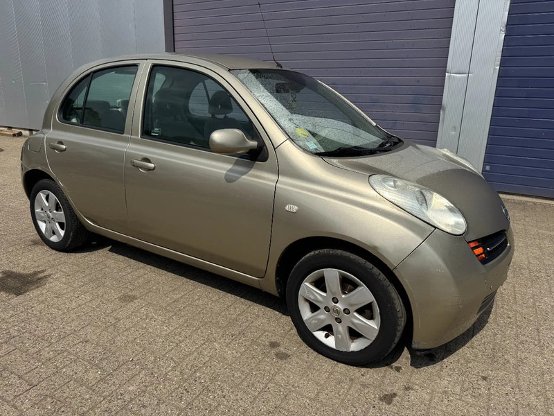 Nissan Micra **PETROL-ESSENCE-AIRCO** - Sedan: obrázek 1 Nissan Micra **PETROL-ESSENCE-AIRCO** - Sedan: obrázek 1