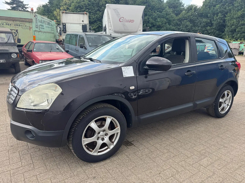 Nissan QASHQAI **DIESEL-AIRCO** - SUV: obrázek 1 Nissan QASHQAI **DIESEL-AIRCO** - SUV: obrázek 1