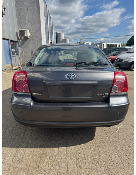 Toyota Avensis **DIESEL-AIRCO** - Sedan: obrázek 5 Toyota Avensis **DIESEL-AIRCO** - Sedan: obrázek 5