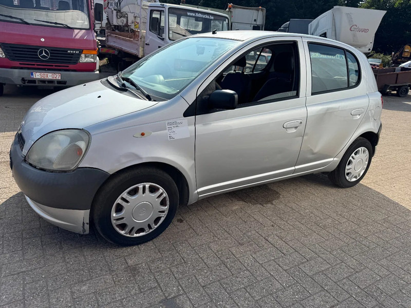 Toyota Yaris **PETROL-AIRCO** - Hatchback: obrázek 1 Toyota Yaris **PETROL-AIRCO** - Hatchback: obrázek 1