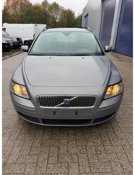 Volvo V50 **AIRCO-BELGIAN CAR** - Osobní auto: obrázek 2 Volvo V50 **AIRCO-BELGIAN CAR** - Osobní auto: obrázek 2