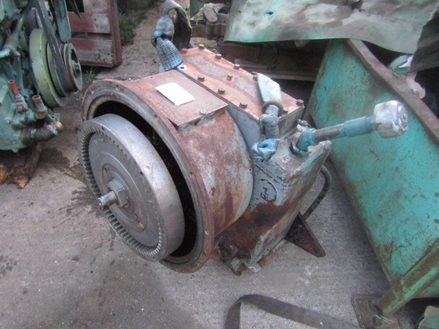 AUGO GEARBOX MODEL SP600E-Y SERIAL NO 154873 EX SHMIDT SNOW BLOWER - Převodovka pro Stavební technika: obrázek 1 AUGO GEARBOX MODEL SP600E-Y SERIAL NO 154873 EX SHMIDT SNOW BLOWER - Převodovka pro Stavební technika: obrázek 1