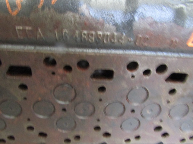 DAF LF 55 220/250 CYLINDER HEAD P/NO 4893044 / 140993 - Motor a díly pro Nákladní auto: obrázek 3 DAF LF 55 220/250 CYLINDER HEAD P/NO 4893044 / 140993 - Motor a díly pro Nákladní auto: obrázek 3