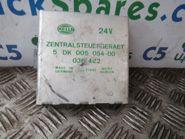DAF XF 95 HELLA CONTROL UNIT P/NO DK005054-00 036-422 - Řídicí blok pro Nákladní auto: obrázek 1 DAF XF 95 HELLA CONTROL UNIT P/NO DK005054-00 036-422 - Řídicí blok pro Nákladní auto: obrázek 1