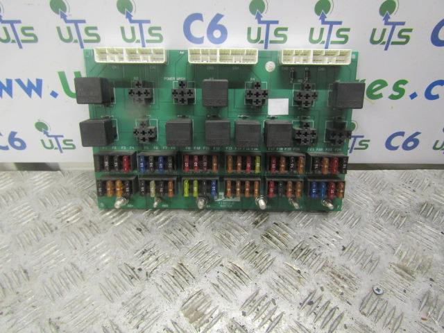 ERF ECX FUSEBOARD P/NO 414022-2 - Elektrický systém pro Nákladní auto: obrázek 1 ERF ECX FUSEBOARD P/NO 414022-2 - Elektrický systém pro Nákladní auto: obrázek 1