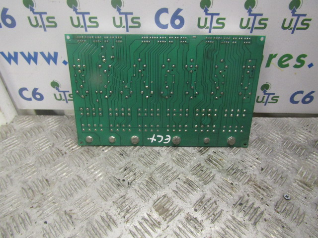 ERF ECX FUSEBOARD P/NO 414022-2 - Elektrický systém pro Nákladní auto: obrázek 3 ERF ECX FUSEBOARD P/NO 414022-2 - Elektrický systém pro Nákladní auto: obrázek 3