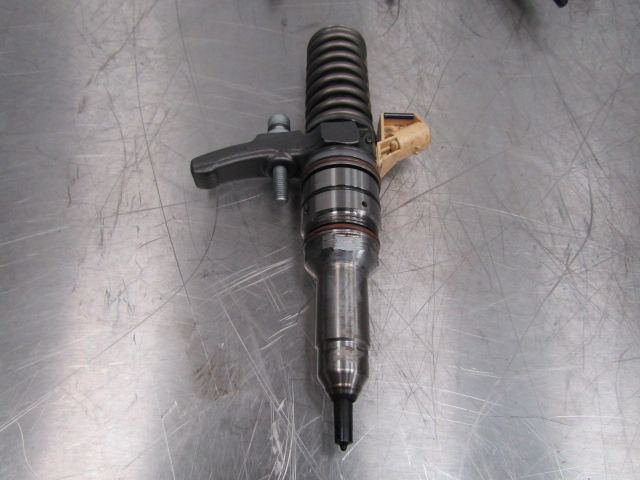 IVECO STRALIS CURSOR 10 INJECTORS P/NO 504287070/0414703008 - Palivový systém pro Nákladní auto: obrázek 2 IVECO STRALIS CURSOR 10 INJECTORS P/NO 504287070/0414703008 - Palivový systém pro Nákladní auto: obrázek 2