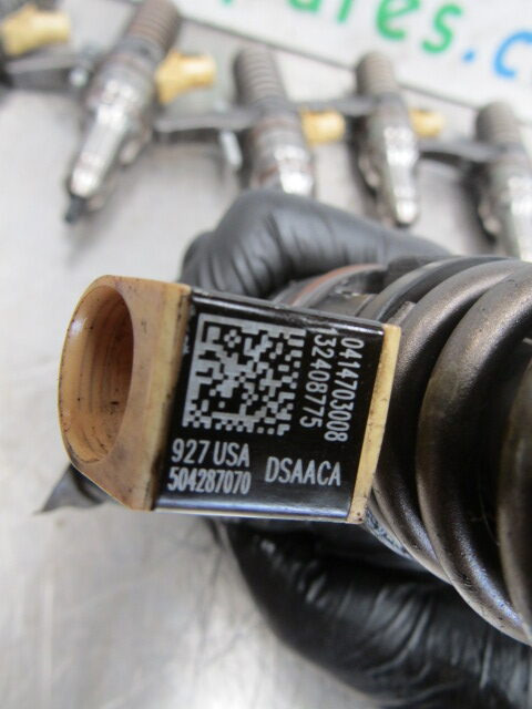 IVECO STRALIS CURSOR 10 INJECTORS P/NO 504287070/0414703008 - Palivový systém pro Nákladní auto: obrázek 3 IVECO STRALIS CURSOR 10 INJECTORS P/NO 504287070/0414703008 - Palivový systém pro Nákladní auto: obrázek 3