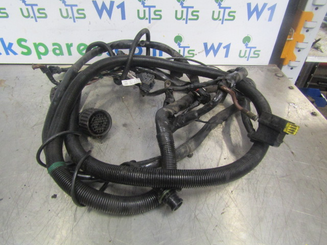 MERCEDES AXOR 1829 MANUAL GEARBOX WIRING HARNESS P/NO 003929484 - Elektrický systém pro Nákladní auto: obrázek 4 MERCEDES AXOR 1829 MANUAL GEARBOX WIRING HARNESS P/NO 003929484 - Elektrický systém pro Nákladní auto: obrázek 4