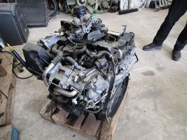 Motor pro Nákladní auto MERCEDES VITO 651.900.2.2 ENGINE COMPLETE 2015 EURO 6 ONLY 40,000 MILES (PARTS ONLY DAMAGED BLOCK): obrázek 6 Motor pro Nákladní auto MERCEDES VITO 651.900.2.2 ENGINE COMPLETE 2015 EURO 6 ONLY 40,000 MILES (PARTS ONLY DAMAGED BLOCK): obrázek 6