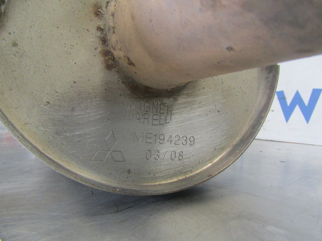 MITSUBISHI FUSO 4M50 DPF EXHAUST P/NO ME194239 - Výfukový systém pro Nákladní auto: obrázek 3 MITSUBISHI FUSO 4M50 DPF EXHAUST P/NO ME194239 - Výfukový systém pro Nákladní auto: obrázek 3