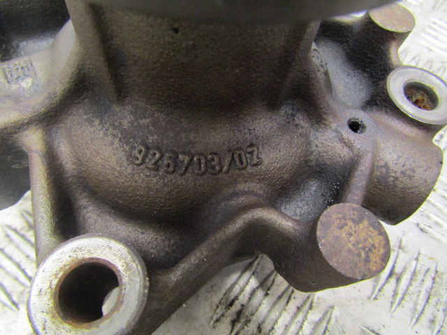 MITSUBISHI FUSO 75C 4P10 WATER PUMP P/NO 926703/02 - Motor a díly pro Nákladní auto: obrázek 2 MITSUBISHI FUSO 75C 4P10 WATER PUMP P/NO 926703/02 - Motor a díly pro Nákladní auto: obrázek 2