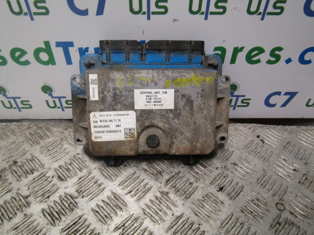 MITSUBISHI FUSO 75C DUONIC TCM CONTROL UNIT P/NO ME427170 - Elektrický systém pro Nákladní auto: obrázek 1 MITSUBISHI FUSO 75C DUONIC TCM CONTROL UNIT P/NO ME427170 - Elektrický systém pro Nákladní auto: obrázek 1