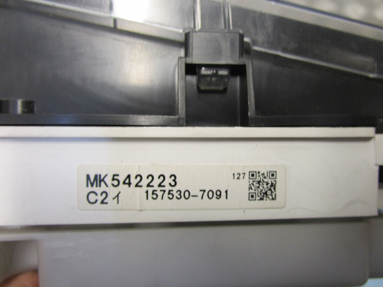 MITSUBISHI FUSO CLOCK CLUSTER P/NO MK542223 - Elektrický systém pro Nákladní auto: obrázek 2 MITSUBISHI FUSO CLOCK CLUSTER P/NO MK542223 - Elektrický systém pro Nákladní auto: obrázek 2