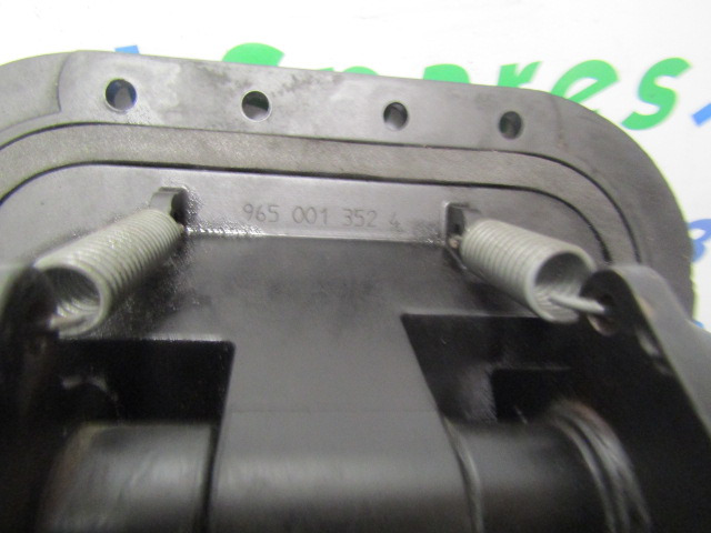 RENAULT MIDLUM DCI PEDAL BOX INC BRAKE VALVE + CLUTCH CYLINDER - Kabina a interiér pro Nákladní auto: obrázek 2 RENAULT MIDLUM DCI PEDAL BOX INC BRAKE VALVE + CLUTCH CYLINDER - Kabina a interiér pro Nákladní auto: obrázek 2