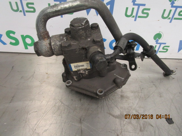 SCANIA 124 420 DC1203 POWER STEERING PUMP 2108038 - Motor a díly pro Nákladní auto: obrázek 1 SCANIA 124 420 DC1203 POWER STEERING PUMP 2108038 - Motor a díly pro Nákladní auto: obrázek 1