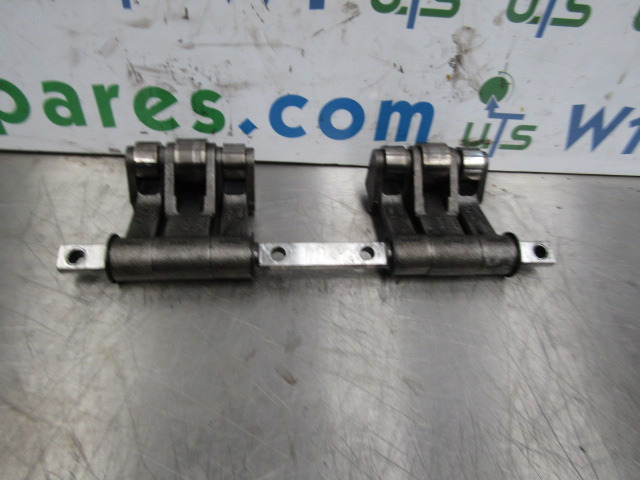 SCANIA 144/164 V8 ROCKERSHAFT P/NO 6462/77097430 - Motor a díly pro Nákladní auto: obrázek 4 SCANIA 144/164 V8 ROCKERSHAFT P/NO 6462/77097430 - Motor a díly pro Nákladní auto: obrázek 4