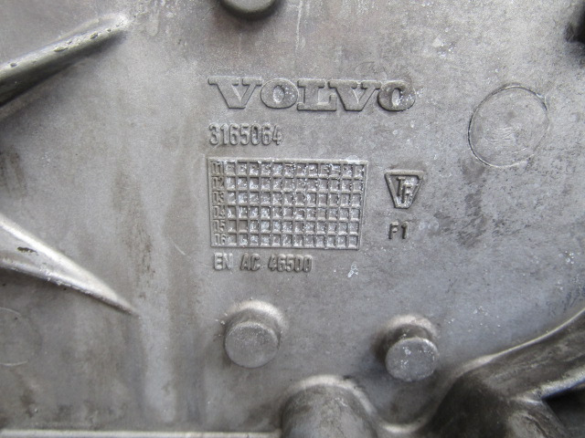 VOLVO FH D12 D FRONT TIMING COVER P/NO 3165064 - Motor a díly pro Nákladní auto: obrázek 2 VOLVO FH D12 D FRONT TIMING COVER P/NO 3165064 - Motor a díly pro Nákladní auto: obrázek 2