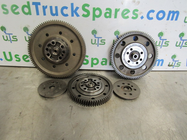 VOLVO FH D12 D TIMING GEARS (SET) P/NO 8170197/8170195 - Motor a díly pro Nákladní auto: obrázek 1 VOLVO FH D12 D TIMING GEARS (SET) P/NO 8170197/8170195 - Motor a díly pro Nákladní auto: obrázek 1