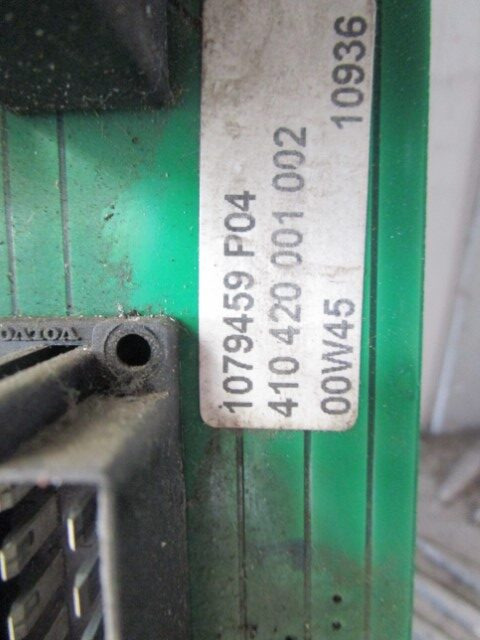 VOLVO FLE/FL6 FUSEBOARD 1079459 P04 - Elektrický systém pro Nákladní auto: obrázek 2 VOLVO FLE/FL6 FUSEBOARD 1079459 P04 - Elektrický systém pro Nákladní auto: obrázek 2