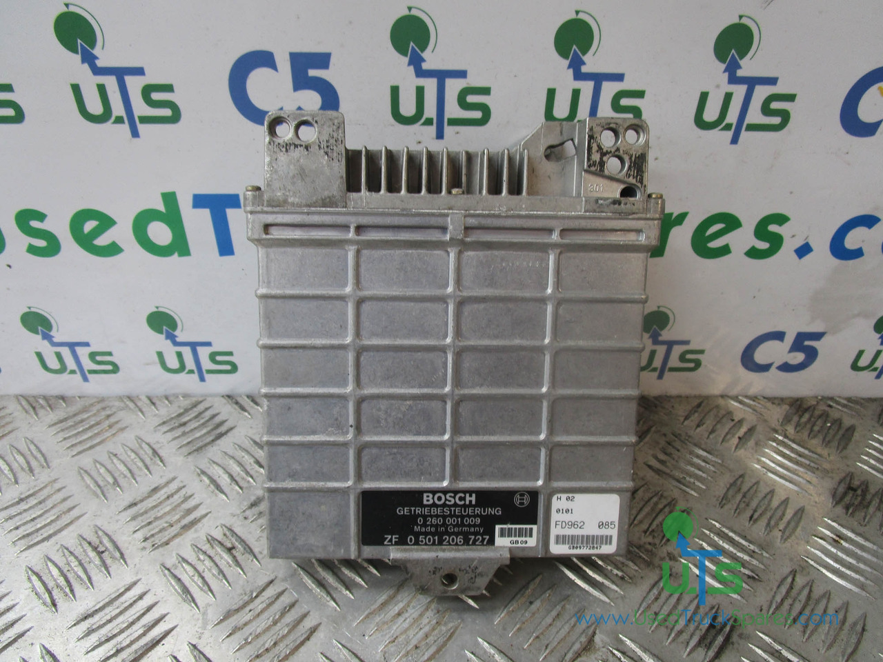 ZF TRANSMISSION ECU P/NO 6009038922 - Řídicí blok pro Nákladní auto: obrázek 1 ZF TRANSMISSION ECU P/NO 6009038922 - Řídicí blok pro Nákladní auto: obrázek 1