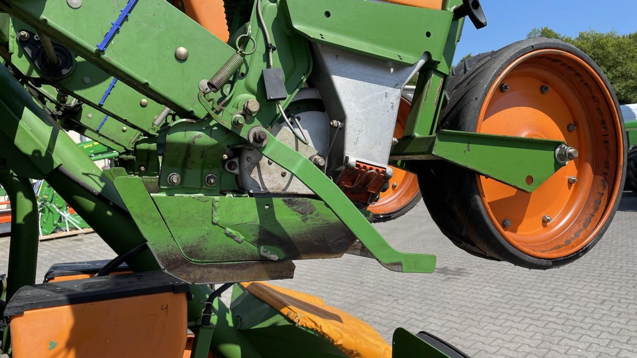 Secí stroj Amazone ED 602-K: obrázek 25