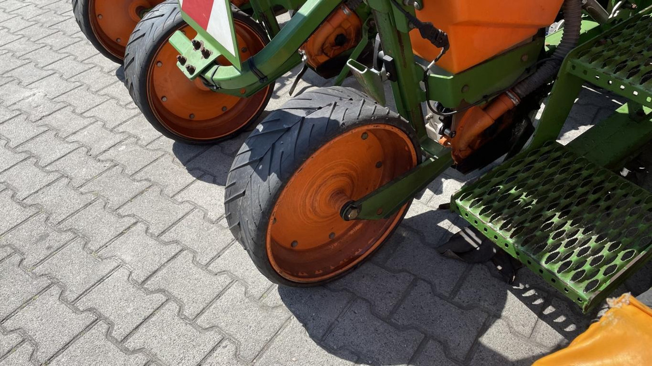 Secí stroj Amazone ED 602-K: obrázek 37