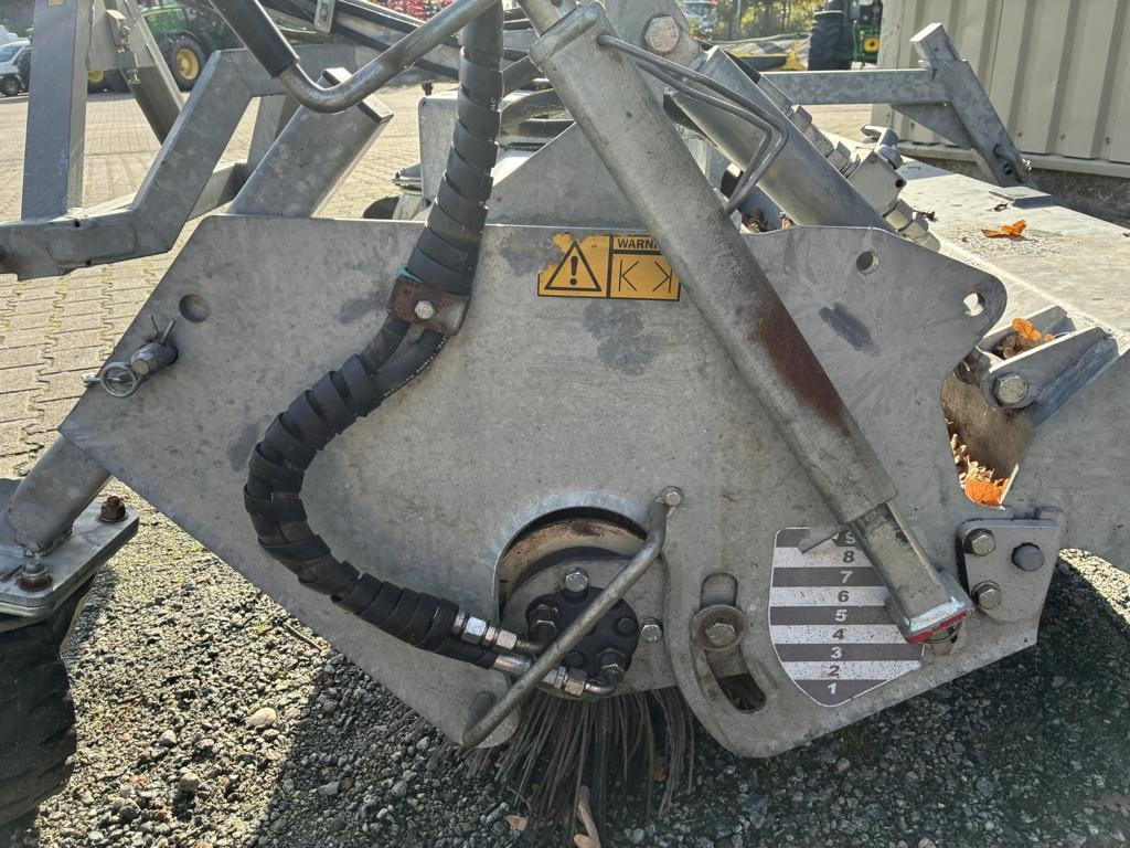 Fliegl KEH230/600 - Žací stroj: obrázek 4 Fliegl KEH230/600 - Žací stroj: obrázek 4