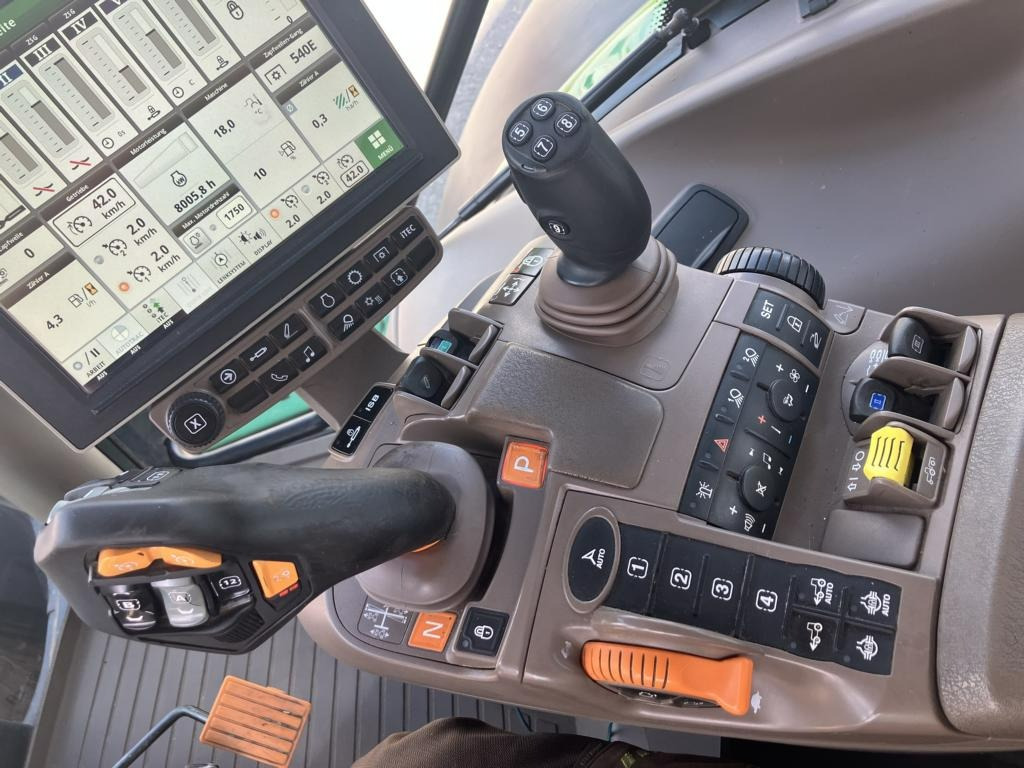 Traktor John Deere 6175R: obrázek 9