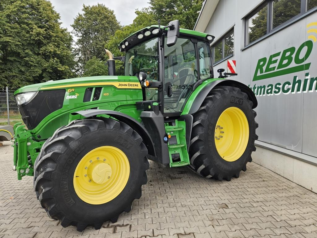 John Deere 6R185 - Traktor: obrázek 1 John Deere 6R185 - Traktor: obrázek 1