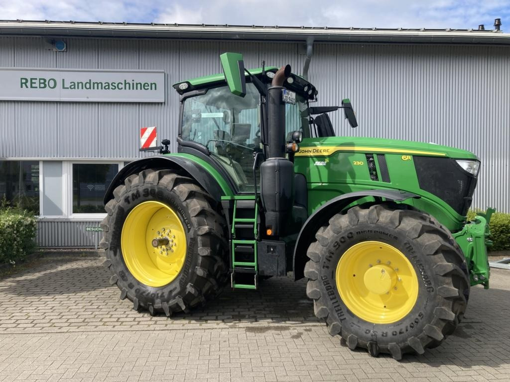John Deere 6R230 - Traktor: obrázek 1 John Deere 6R230 - Traktor: obrázek 1