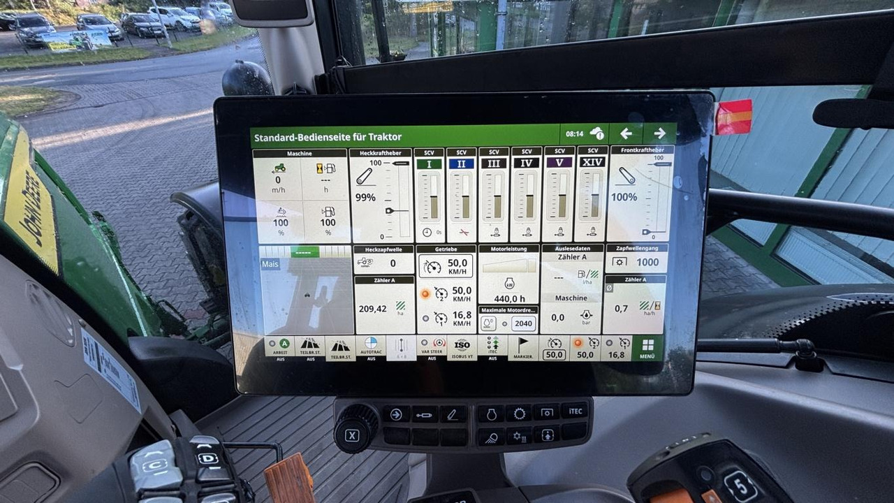 John Deere 6R250 - Traktor: obrázek 4 John Deere 6R250 - Traktor: obrázek 4