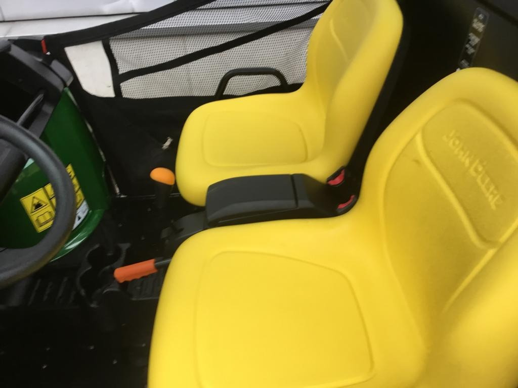 John Deere GATOR HPX 815 E - Čtyřkolka: obrázek 3 John Deere GATOR HPX 815 E - Čtyřkolka: obrázek 3