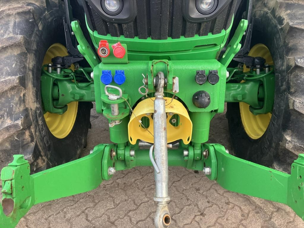 Traktor John Deere TRAKTOR 6175R: obrázek 24