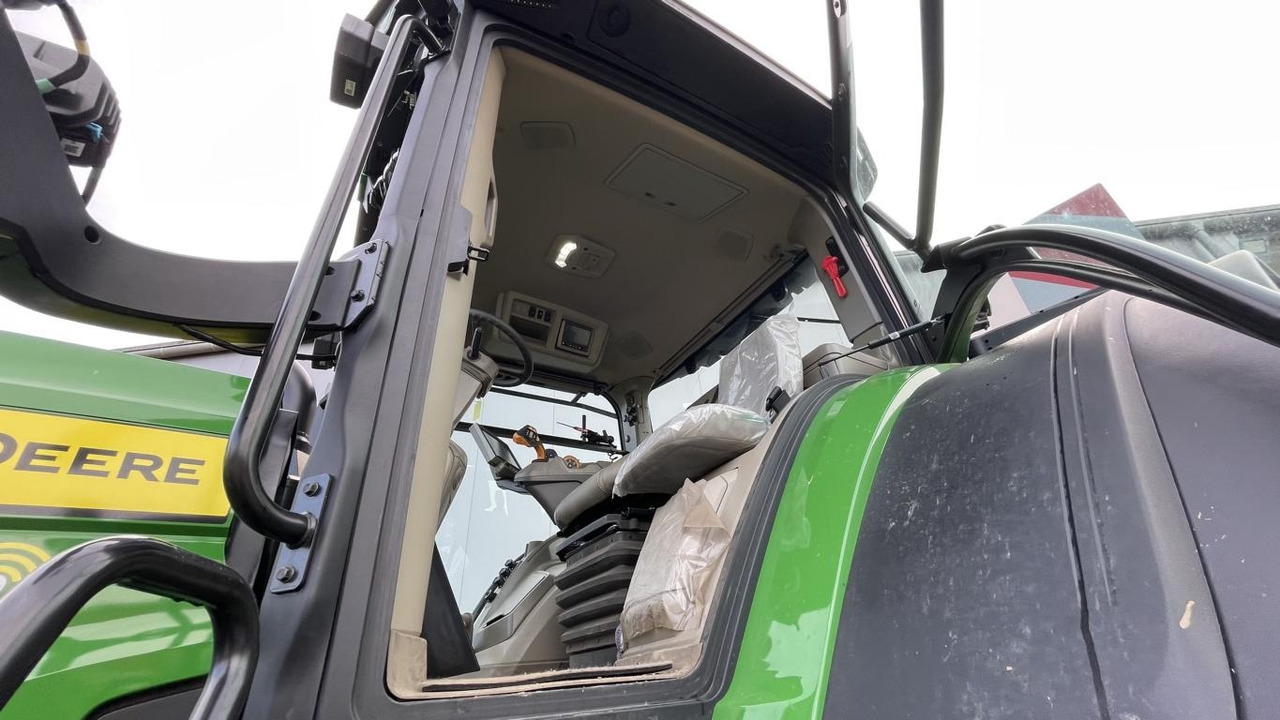 Nový Traktor John Deere TRAKTOR 8R410: obrázek 16